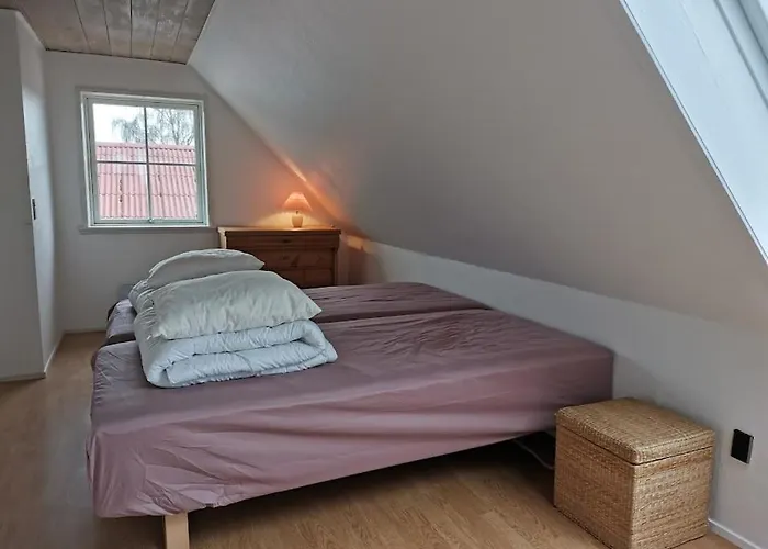 Apartment Hyggelig I Gaafstand Til Ballen Og Lystbadehavn - Taet Pa Ohavsstien